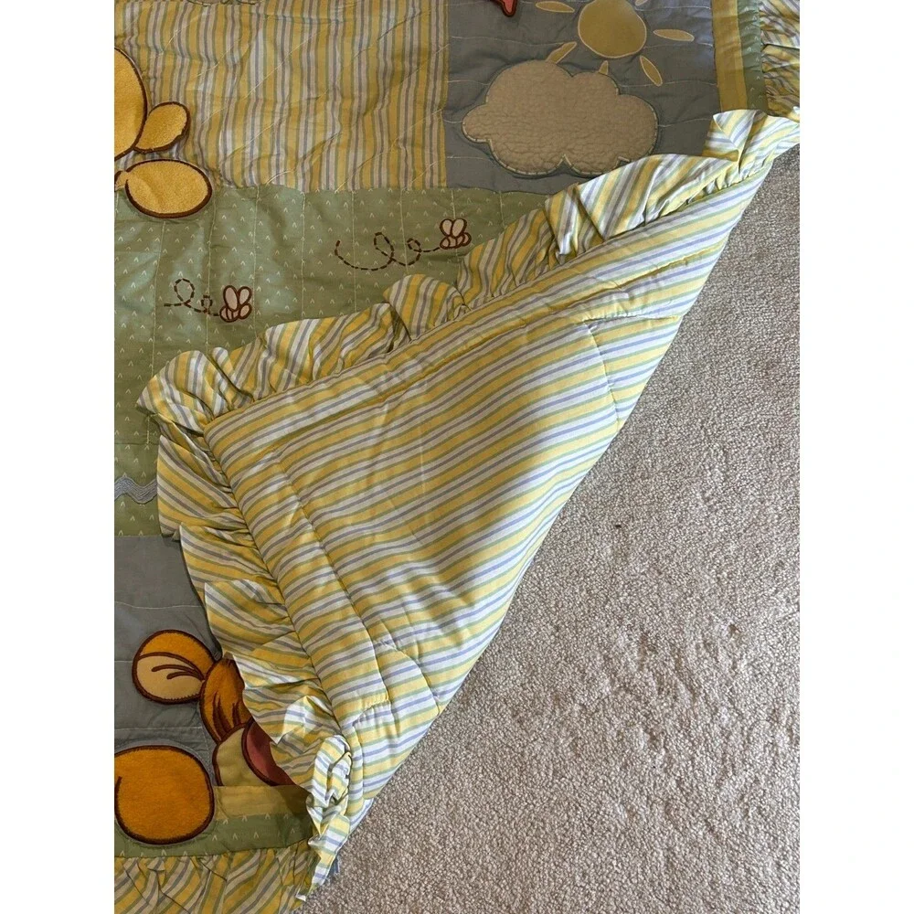 Vintage Disney Peek a Pooh Boo 3 Piece Crib Set Quilted Comforter Sheet Ruffle